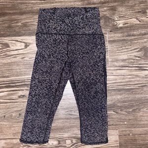 Lululemon Capri Leggings